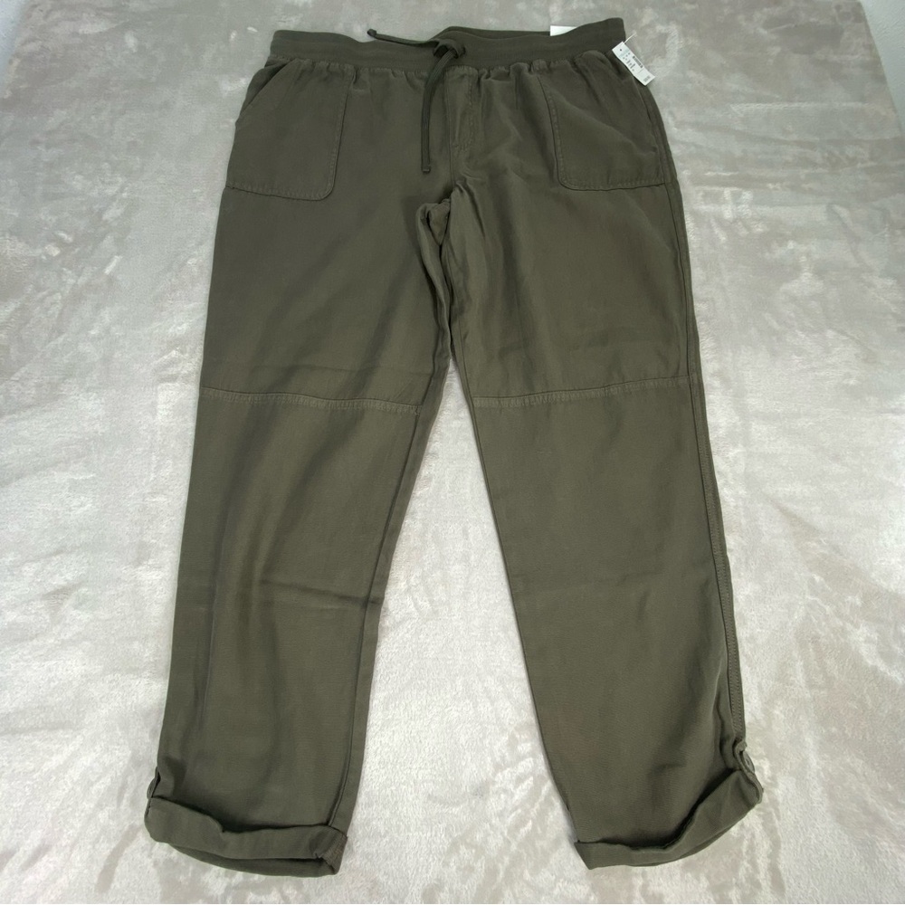 Maurices weekender Olive Cargo Pants